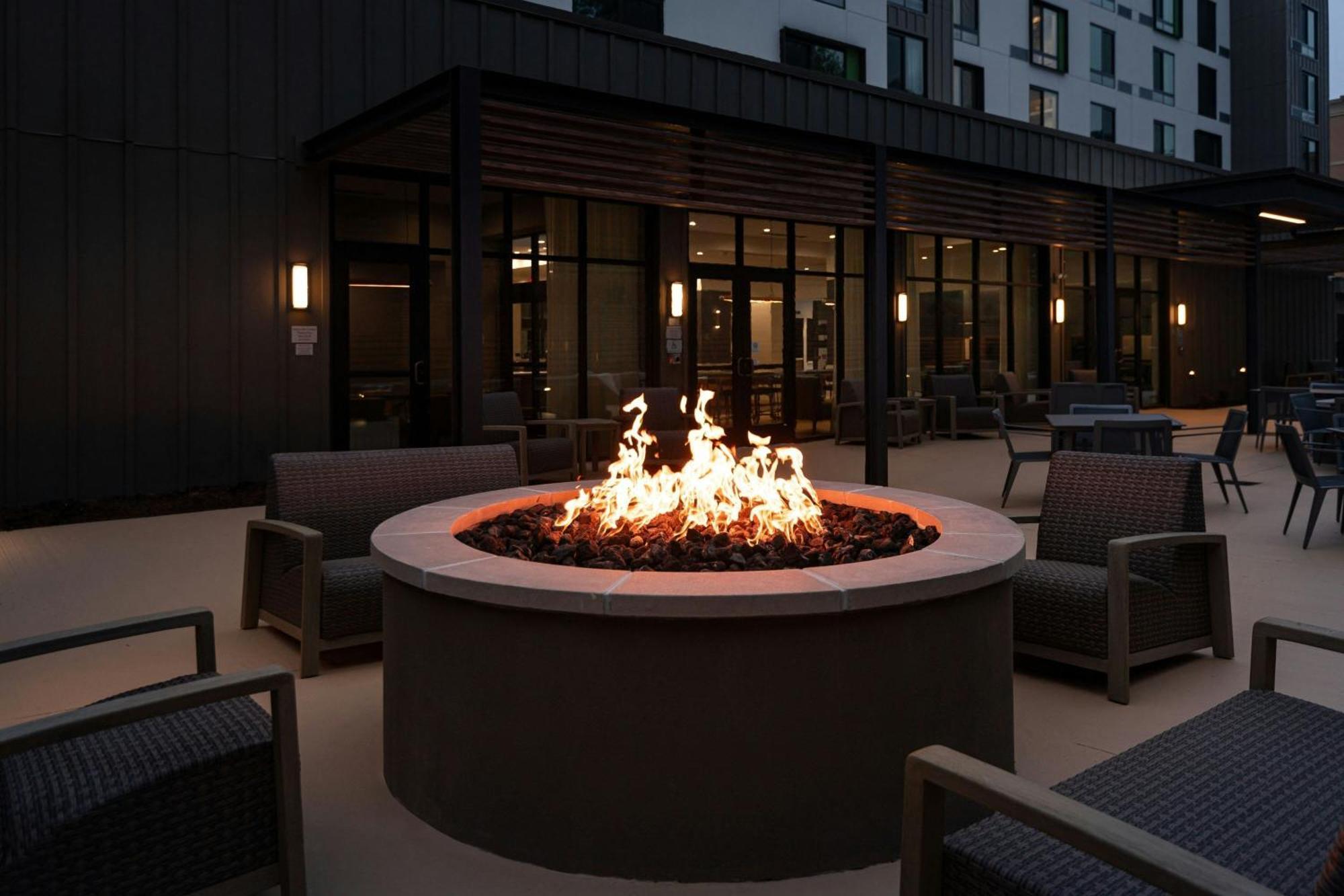 Courtyard By Marriott Cleveland Tn Hotel Exterior foto
